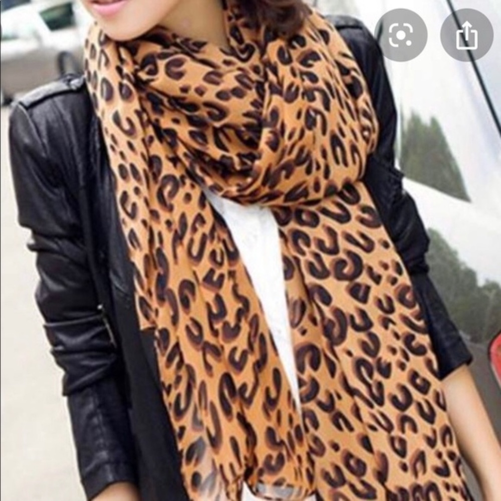Host Pick! Chiffon Leopard Print Scarf